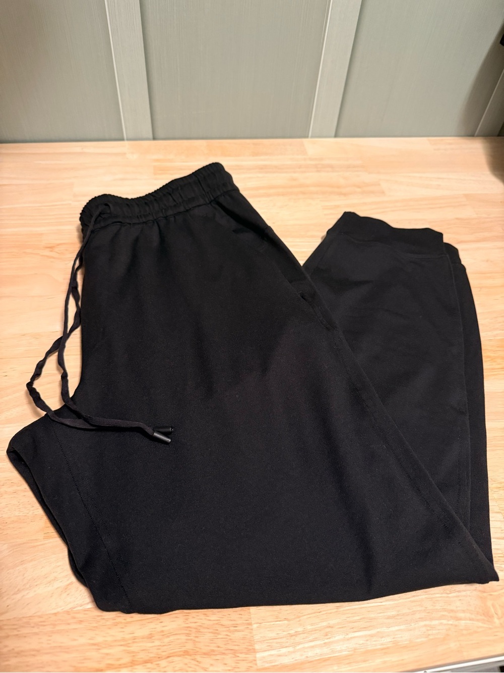 Women’s Black Drawstring Jogger Pants